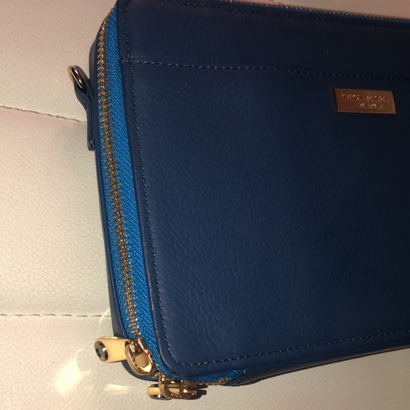 Henri Bendel Cross Body (Royal Blue) - Picture 11 of 11